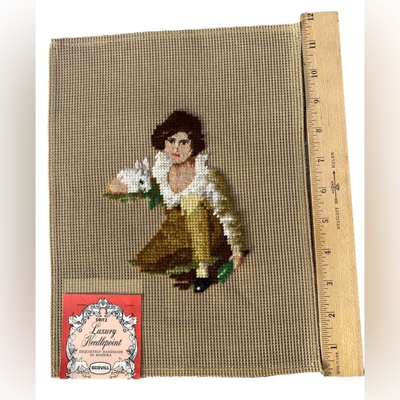 Young Kneeling Male PreWorked VTG NOS Dritz Luxury Needlepoint 9 X 12 - Picture 3 of 5
